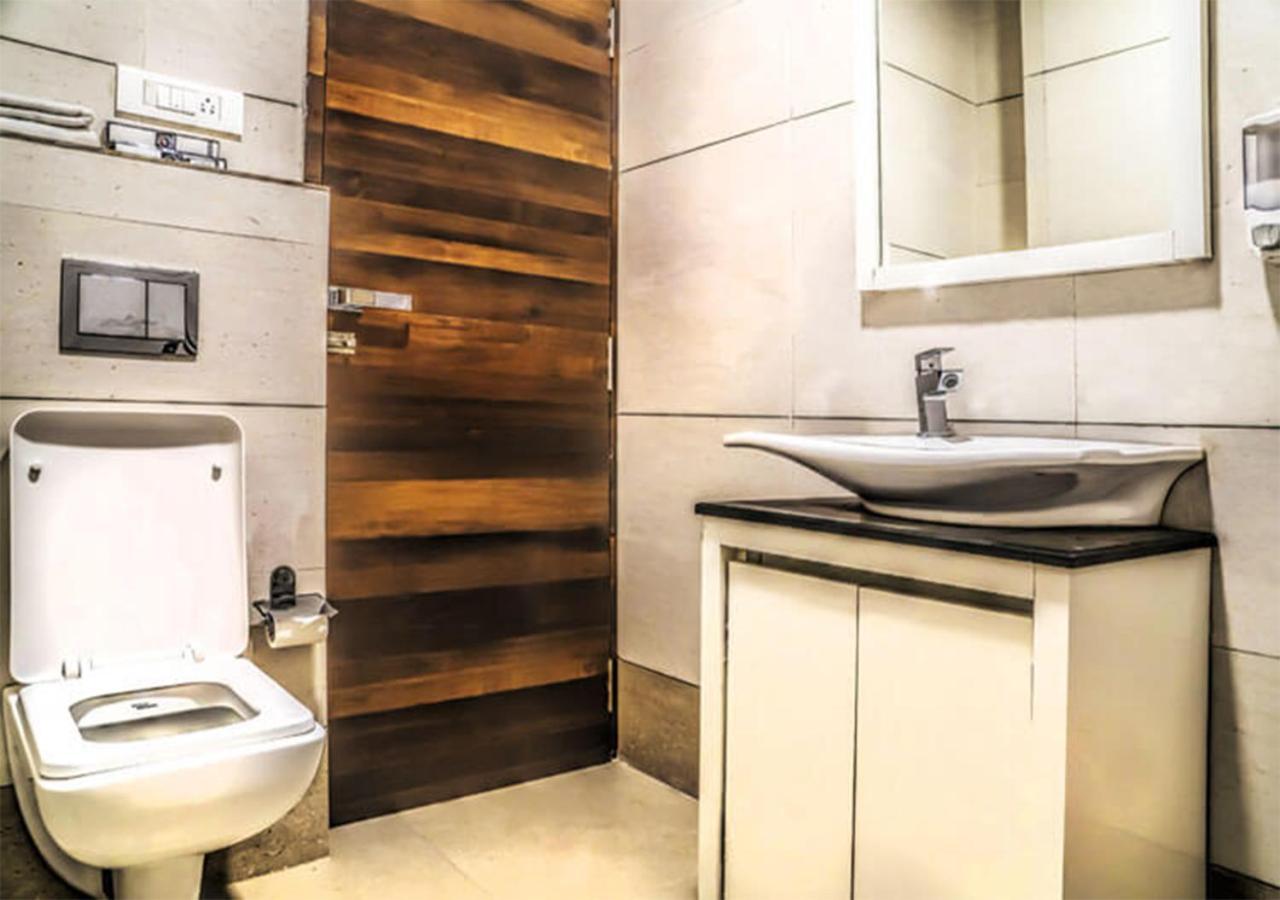 Hotel Kingfisher Udaipur Kültér fotó