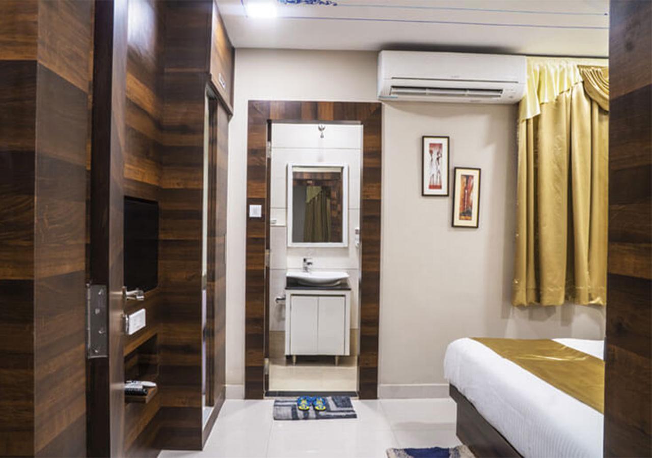 Hotel Kingfisher Udaipur Kültér fotó